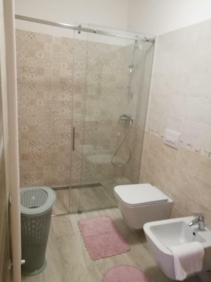 Al Salgiar Apartment Tuenno Ngoại thất bức ảnh