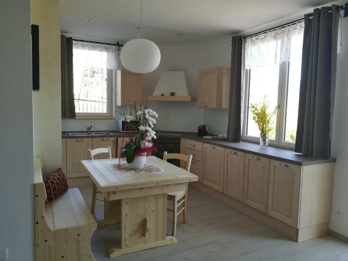 Al Salgiar Apartment Tuenno Ngoại thất bức ảnh