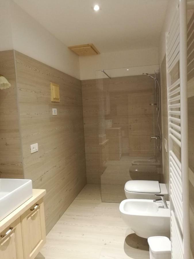 Al Salgiar Apartment Tuenno Ngoại thất bức ảnh